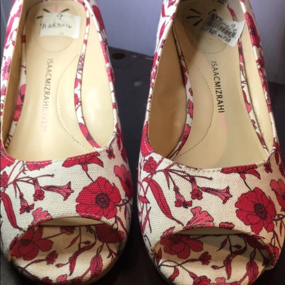 Women’s dresses and shoes - Picture 8 of 8